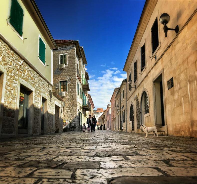 Apartment Old Town Herceg Novi Luaran gambar