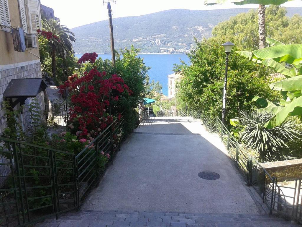 Apartment Old Town Herceg Novi Luaran gambar